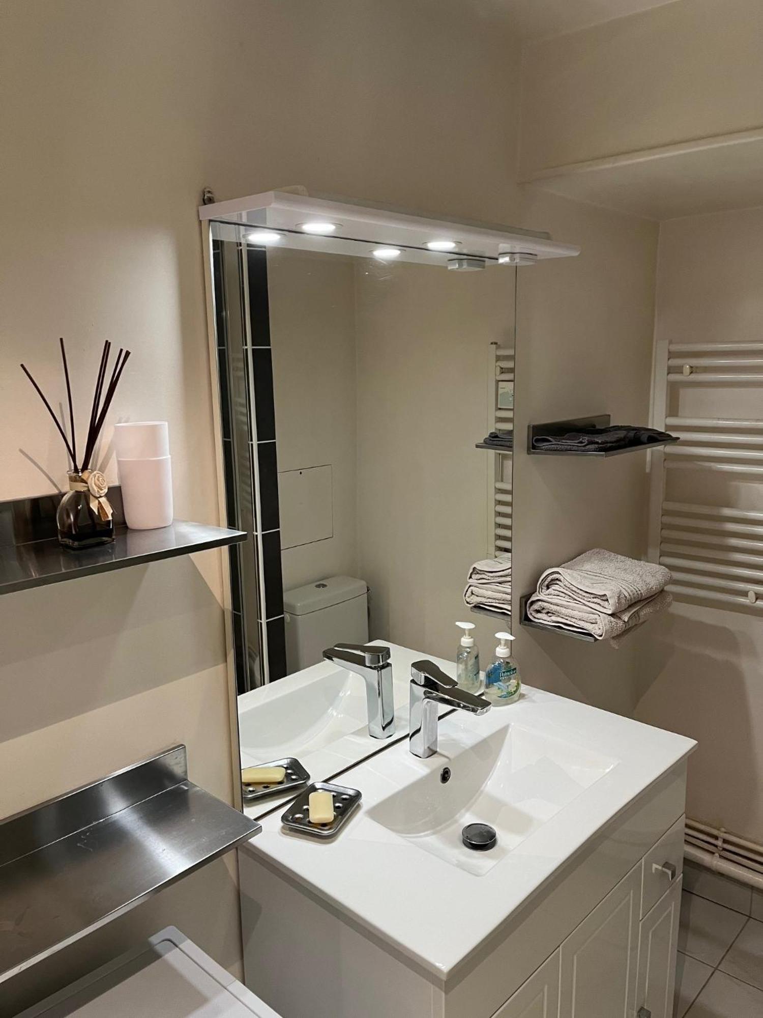 Bel Appartement Chic Et Cosy 78100 Сен-Жермен-ан-Ле Экстерьер фото