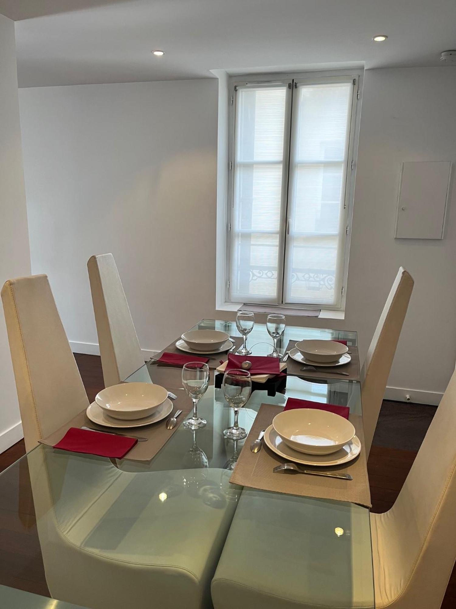 Bel Appartement Chic Et Cosy 78100 Сен-Жермен-ан-Ле Экстерьер фото
